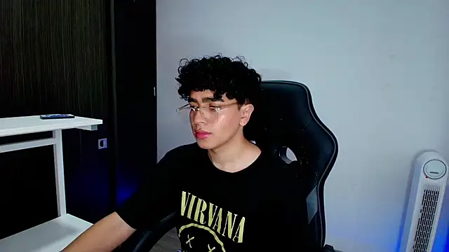  nickconnor01 online show from February 2025 08:57:01 PM