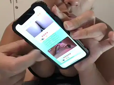 Snapshot of isabellalisa chatting on February 2025 06:33:02 AM isabellalisa online show from February 2025 06:33:02 AM