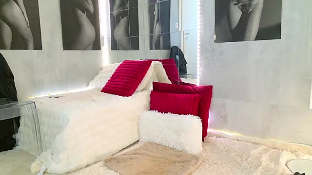 celia chanel online show from May 2026 11:26:02 AM