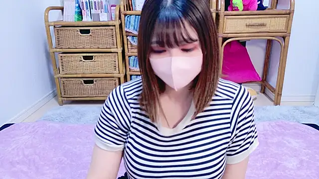 Snapshot of Megu_Melon chatting on May 2026 12:46:02 PM Megu Melon online show from May 2026 12:46:02 PM