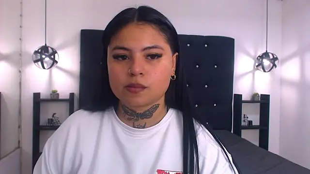 Mels  online show from March 2026 06:25:02 PM