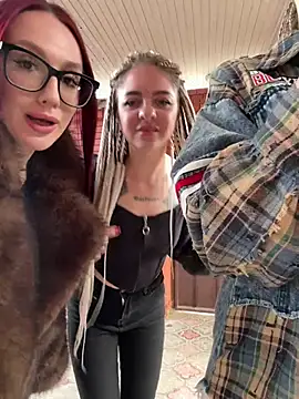 TwixCouple online show from January 2026 01:02:02 PM