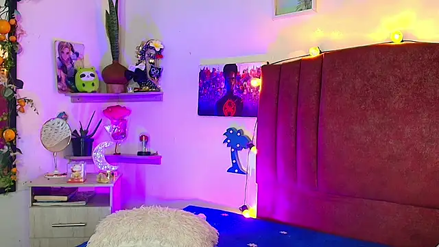 alisson zafiro  online show from April 2026 03:34:01 AM