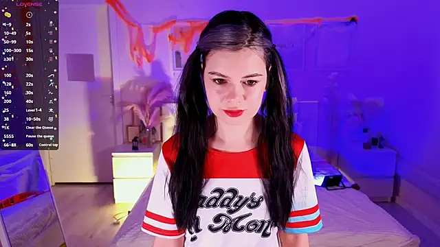 Lil Amelie online show from October 2025 10:16:02 AM