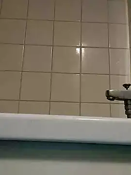 wedge75 online show from January 2025 08:33:01 AM