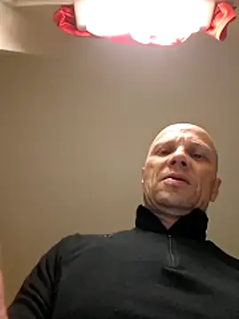 Snapshot of wedge75 chatting on May 2026 04:59:01 PM wedge75 online show from May 2026 04:59:01 PM