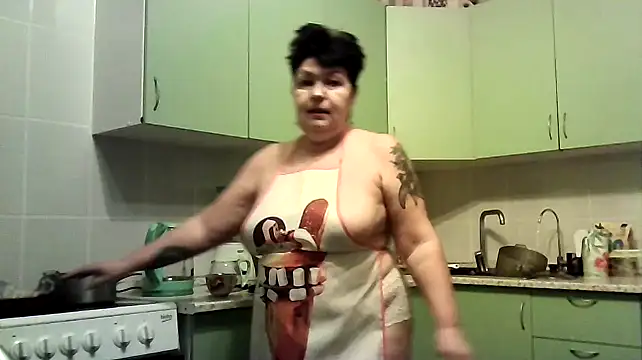 Snapshot of FantasyMichelle chatting on January 2025 02:18:01 PM FantasyMichelle online show from January 2025 02:18:01 PM