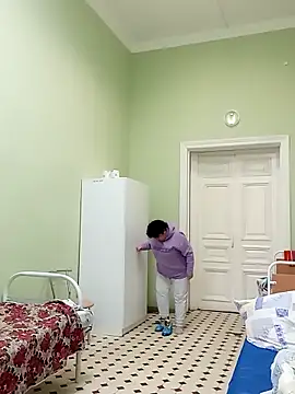 Snapshot of FantasyMichelle chatting on February 2025 09:43:01 AM FantasyMichelle online show from February 2025 09:43:01 AM