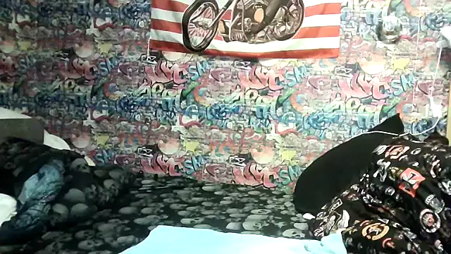 Snapshot of FantasyMichelle chatting on October 2025 04:03:02 PM FantasyMichelle online show from October 2025 04:03:02 PM