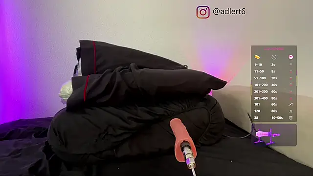 adler80035 online show from November 2025 05:52:02 AM