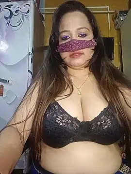 albelasummi702 online show from June 2026 01:28:02 AM