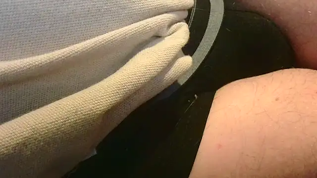 Snapshot of T0Yforeskin chatting on July 2026 09:21:01 PM T0Yforeskin online show from July 2026 09:21:01 PM
