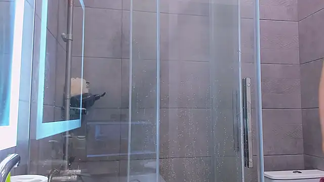 Melanie Angel online show from January 2025 05:35:01 PM