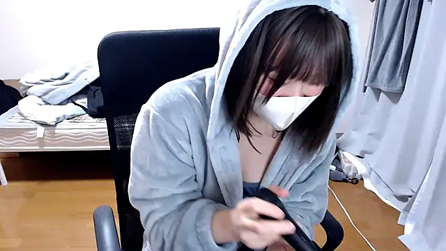 izumi  123 online show from February 2025 11:02:02 PM