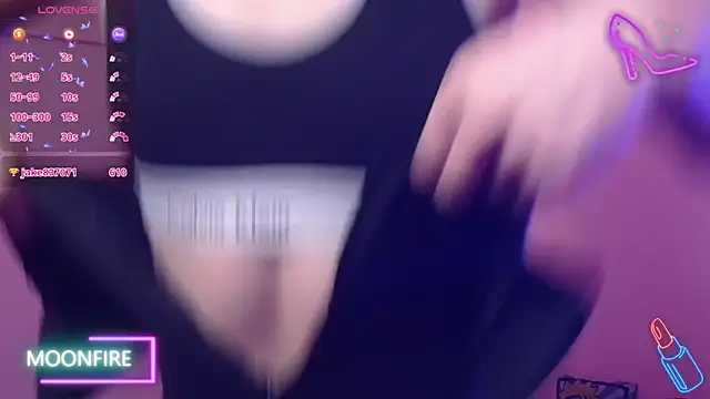 moonfiredancer online show from November 2025 10:47:02 AM