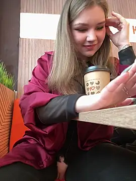 Snapshot of PumaShyXD chatting on January 2025 10:47:01 AM PumaShyXD online show from January 2025 10:47:01 AM