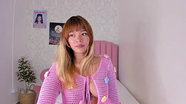 Adria ross online show from February 2026 01:29:01 PM