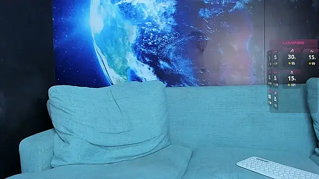 delessandro world online show from March 2025 03:21:02 AM