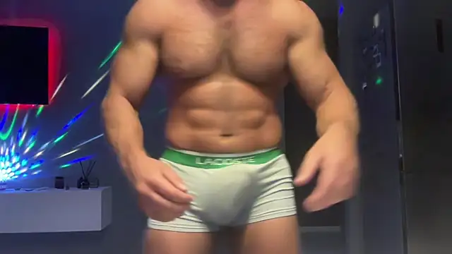 KarlosRichi online show from January 2025 05:39:01 PM