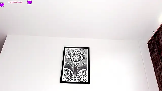 VeronicaTonu online show from March 2026 02:13:01 PM