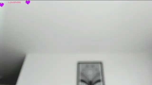 VeronicaTonu online show from July 2026 02:54:01 PM