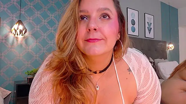 AmbarRoberts  online show from August 2026 12:48:02 PM