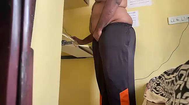 Snapshot of Dreamcaptain6888 chatting on December 2024 05:10:01 AM Dreamcaptain6888 online show from December 2024 05:10:01 AM