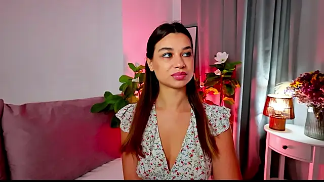 divetagrace online show from November 2025 02:54:01 AM