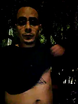 Snapshot of FeloBad chatting on May 2026 03:35:01 AM FeloBad online show from May 2026 03:35:01 AM