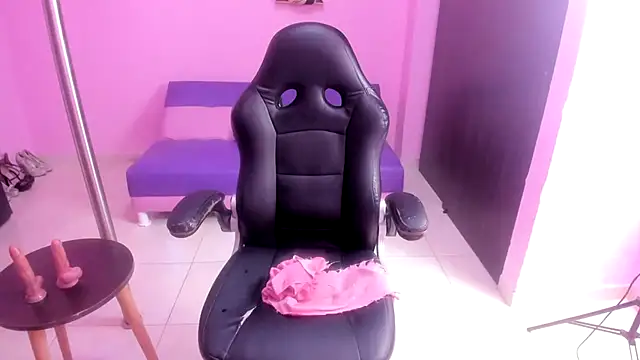 mature dirty squirt online show from April 2026 07:17:02 PM