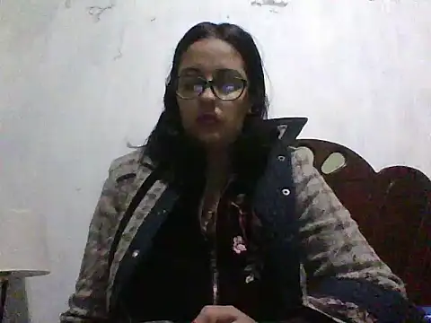 Samanthat33 online show from December 2024 05:04:02 AM