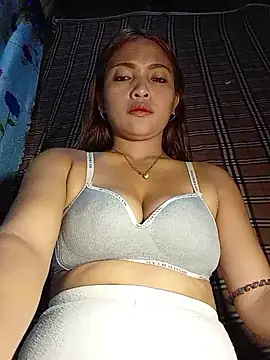 Snapshot of prettybella4u chatting on July 2026 09:22:01 AM prettybella4u online show from July 2026 09:22:01 AM