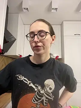 MartiniiSelenna online show from March 2026 06:41:01 AM