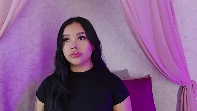 Snapshot of MarianaGarciaa__ chatting on July 2026 07:23:02 PM MarianaGarciaa online show from July 2026 07:23:02 PM