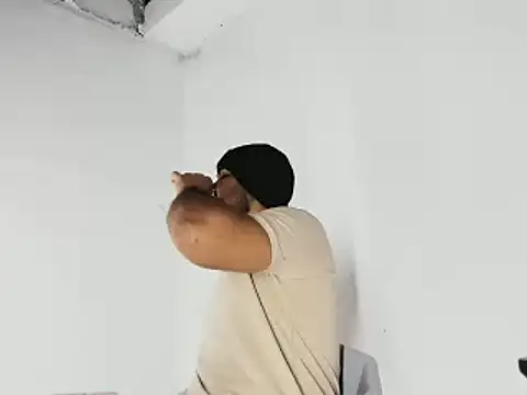 Sebas-hott online show from October 2025 10:56:01 PM