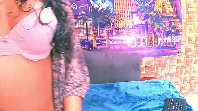 IndianAngel4u online show from February 2026 05:27:02 AM