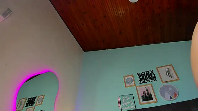 alaia-rogers online show from February 2025 02:46:02 PM