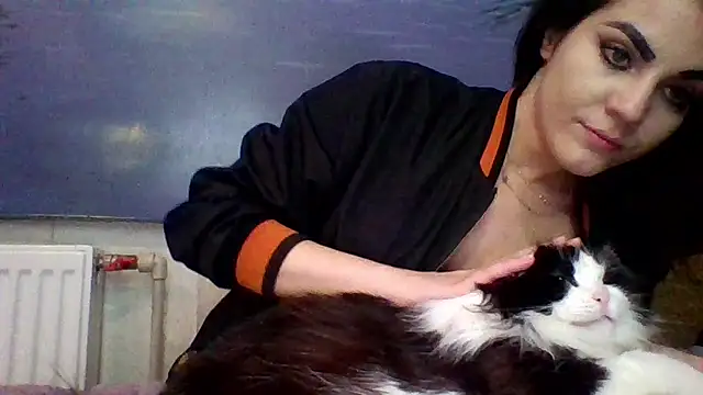 AliceTailor online show from April 2026 09:37:02 PM