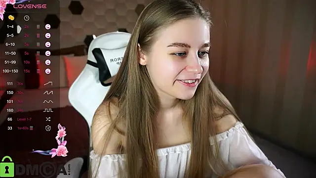 Snapshot of Polumna_cute chatting on February 2025 01:55:02 PM Polumna cute online show from February 2025 01:55:02 PM