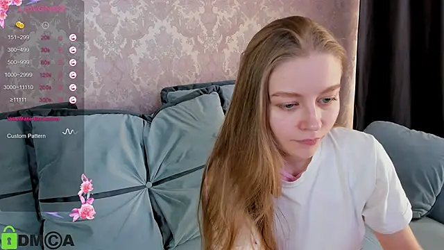 Snapshot of Polumna_cute chatting on March 2025 04:24:01 PM Polumna cute online show from March 2025 04:24:01 PM