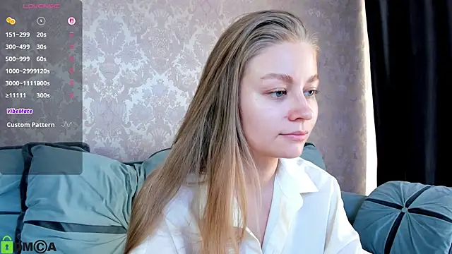 Snapshot of Polumna_cute chatting on May 2026 10:09:02 AM Polumna cute online show from May 2026 10:09:02 AM