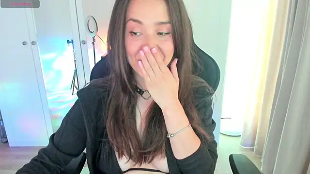 PlayfulGoddess online show from April 2026 03:07:01 PM