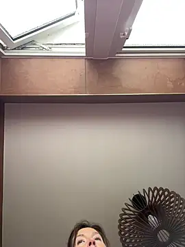 Lwhite1 online show from March 2026 03:35:02 PM