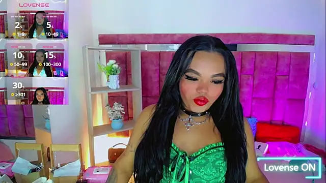 KayleighDreams  online show from June 2026 03:17:02 PM