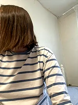 BeatriceTender online show from October 2025 10:43:02 AM