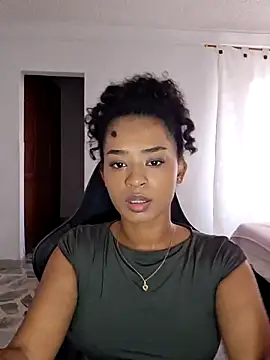 avellanatammy online show from April 2026 07:50:02 PM