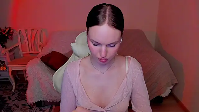 Snapshot of MishkaMe chatting on April 2026 04:59:02 PM MishkaMe online show from April 2026 04:59:02 PM