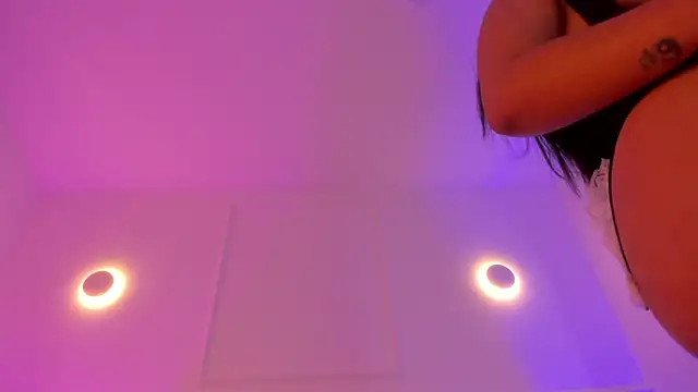 Snapshot of pamelaa_vega chatting on October 2025 12:26:02 PM pamelaa vega online show from October 2025 12:26:02 PM