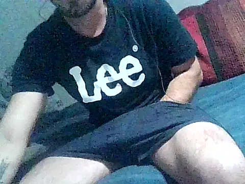 giorgakaci69 online show from October 2025 10:18:02 PM