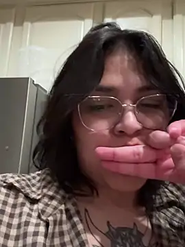 miacanela xo online show from March 2025 01:11:01 AM